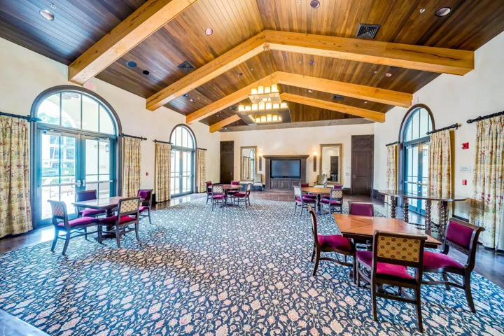 64-web-or-mls-017_52_interior