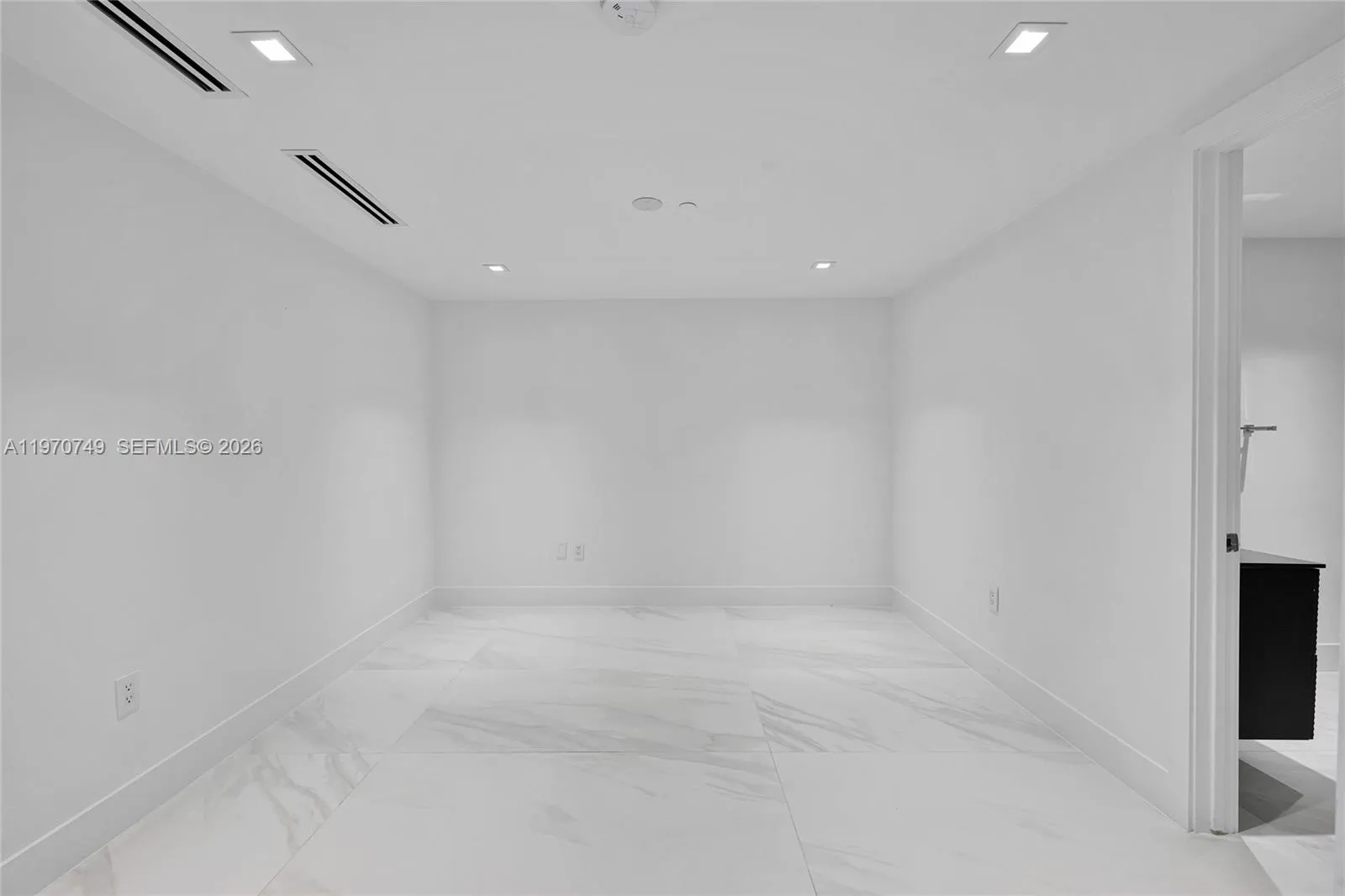 Den/3rd bedroom