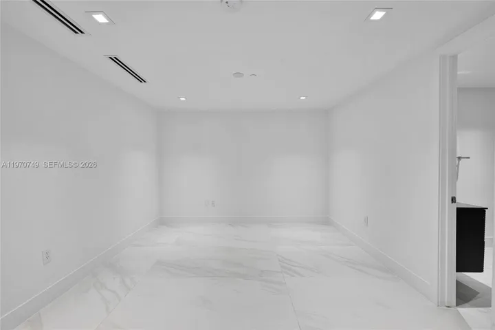 Den/3rd bedroom