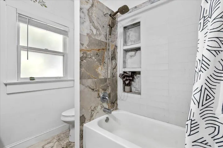 20-Shower View