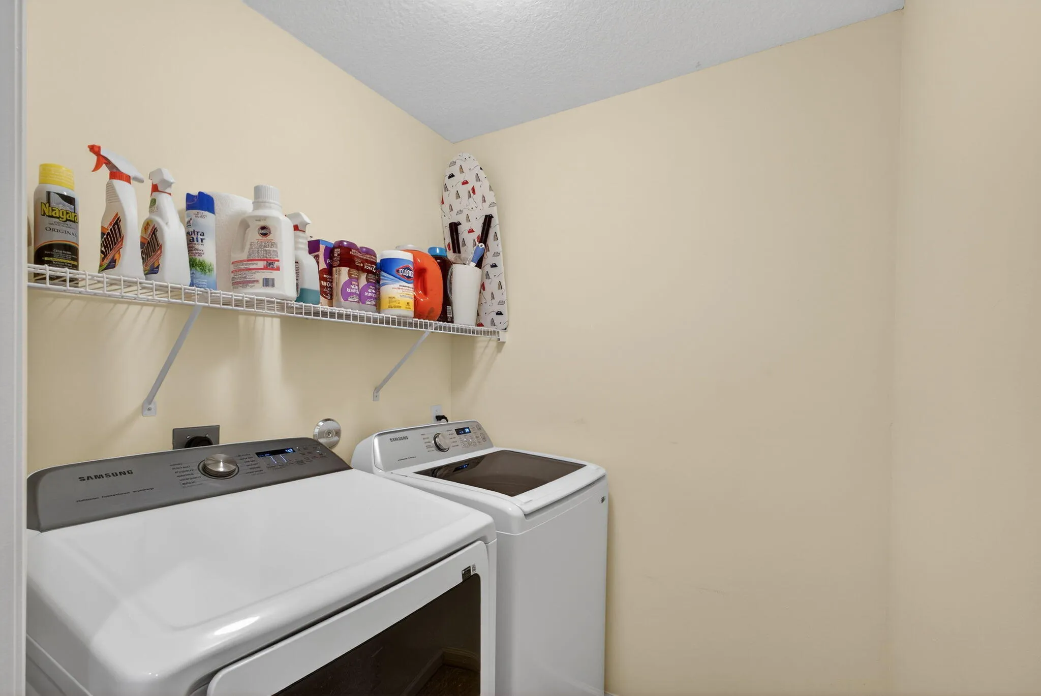 Property photo 32