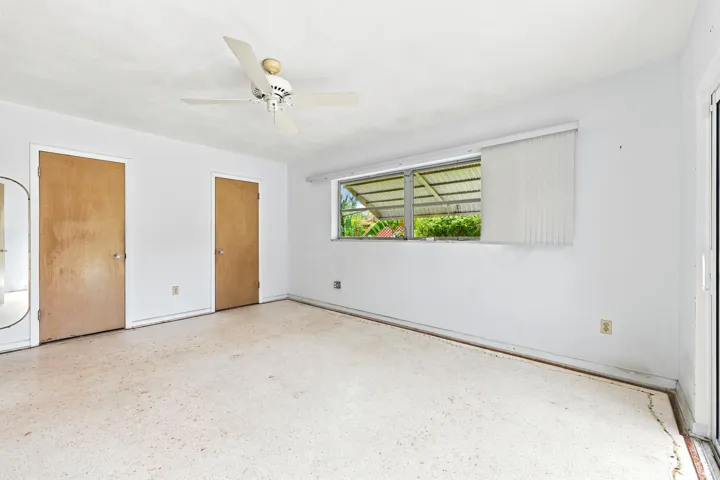 36_420_n_5th_st_lantana_016