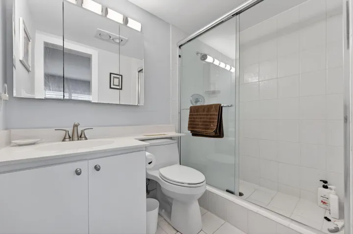 Secondary Bath