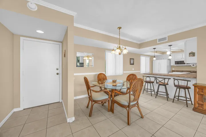 2400 S Ocean Dr 7636