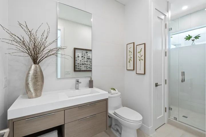 BATHROOM_2_DT