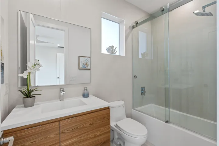 BATHROOM_4_DT