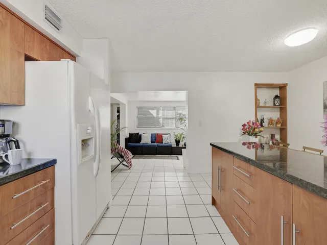 Kitchen 3