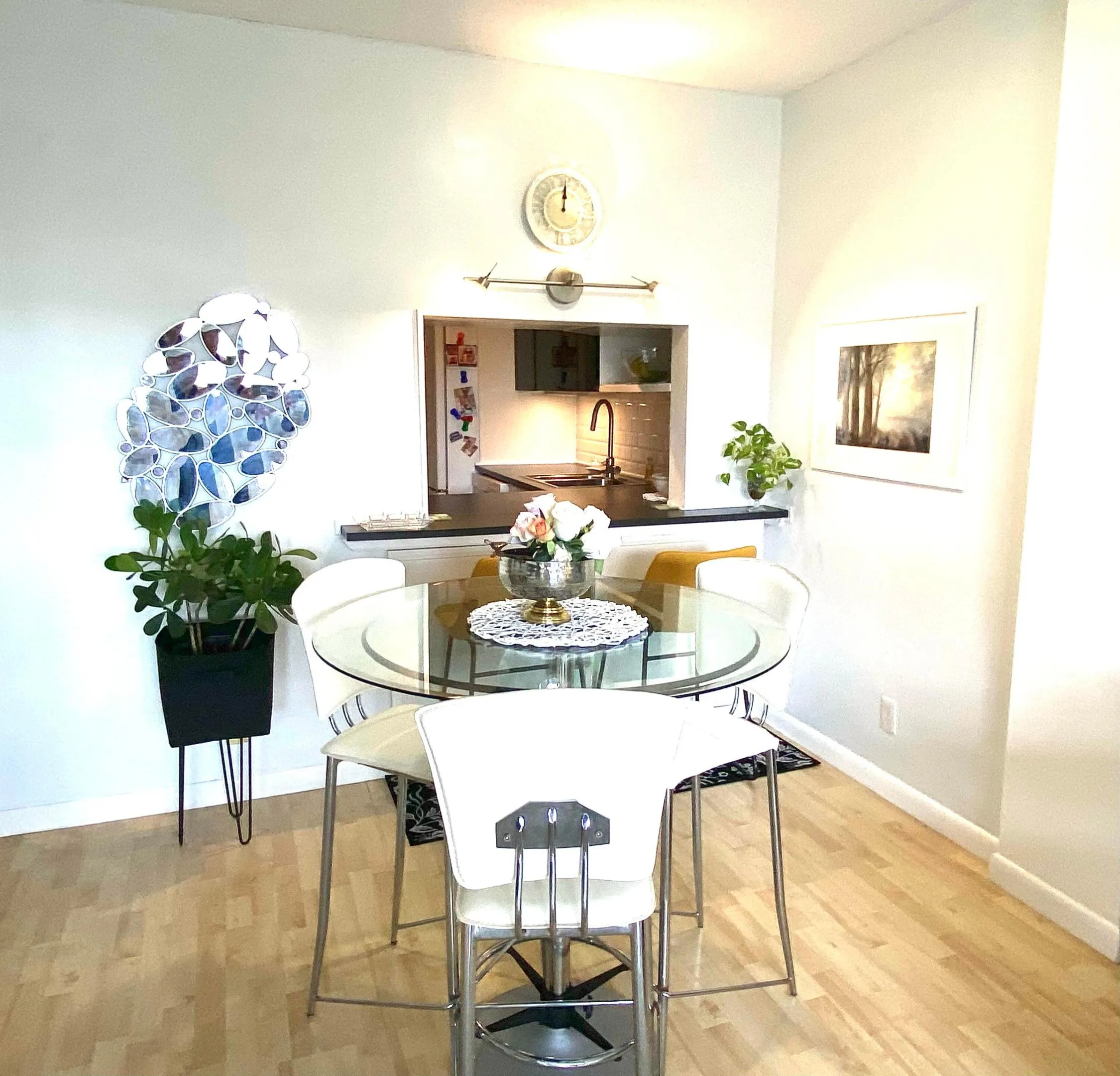 Spacious Dining area