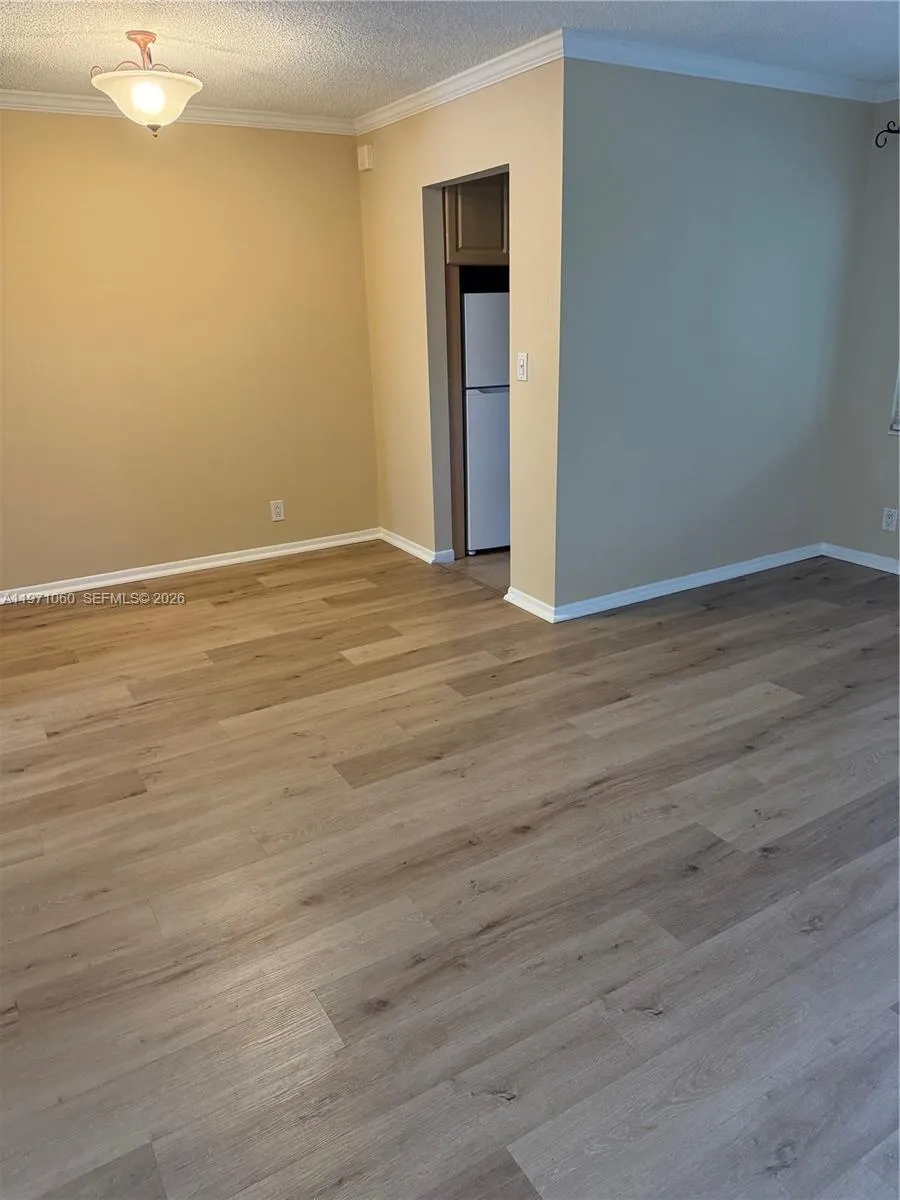 Entrance to kitchen