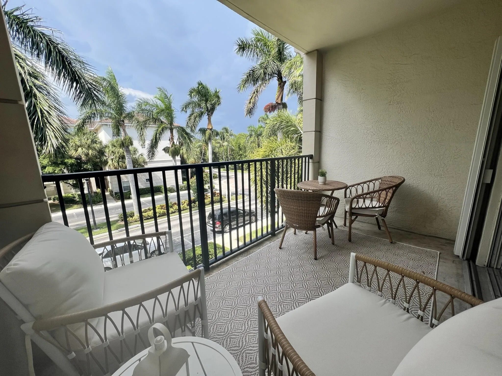 Serene Balcony - Beautiful Palm Trees