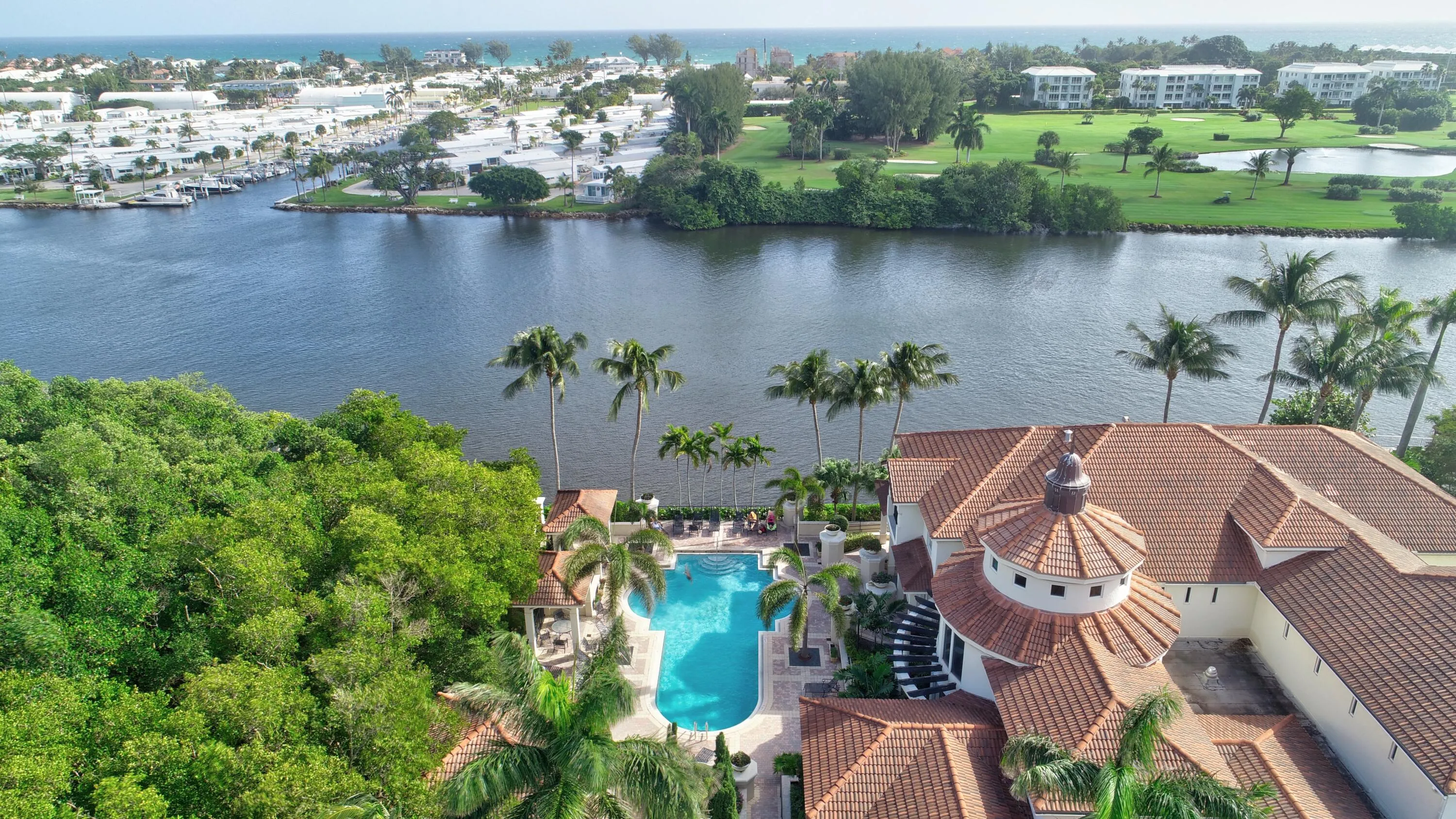 Intercoastal Amenities