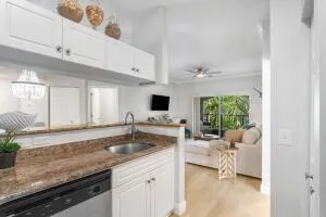 011-2408TuscanyWay-BoyntonBeach-FL-33435