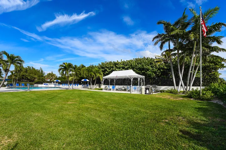 LANDSCAPED GROUNDS ON OCEAN