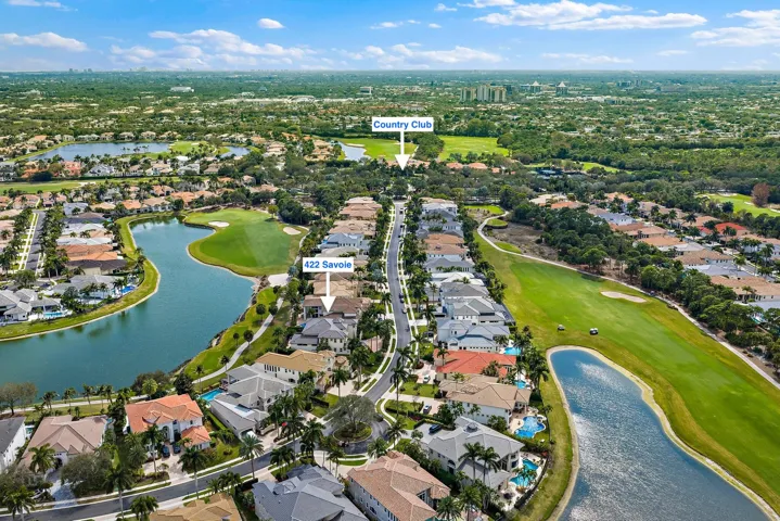 Close proximity to the Country Club