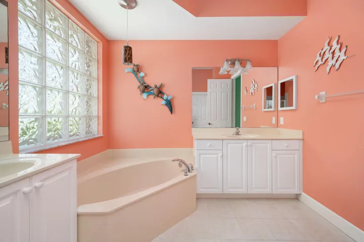 14-web-or-mls-4220 Abbington Woods Circl