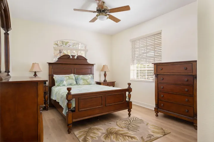 18-web-or-mls-4220 Abbington Woods Circl