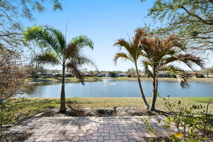 32-web-or-mls-4220 Abbington Woods Circl
