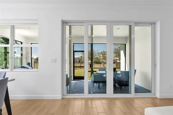 Entry to Sun Room