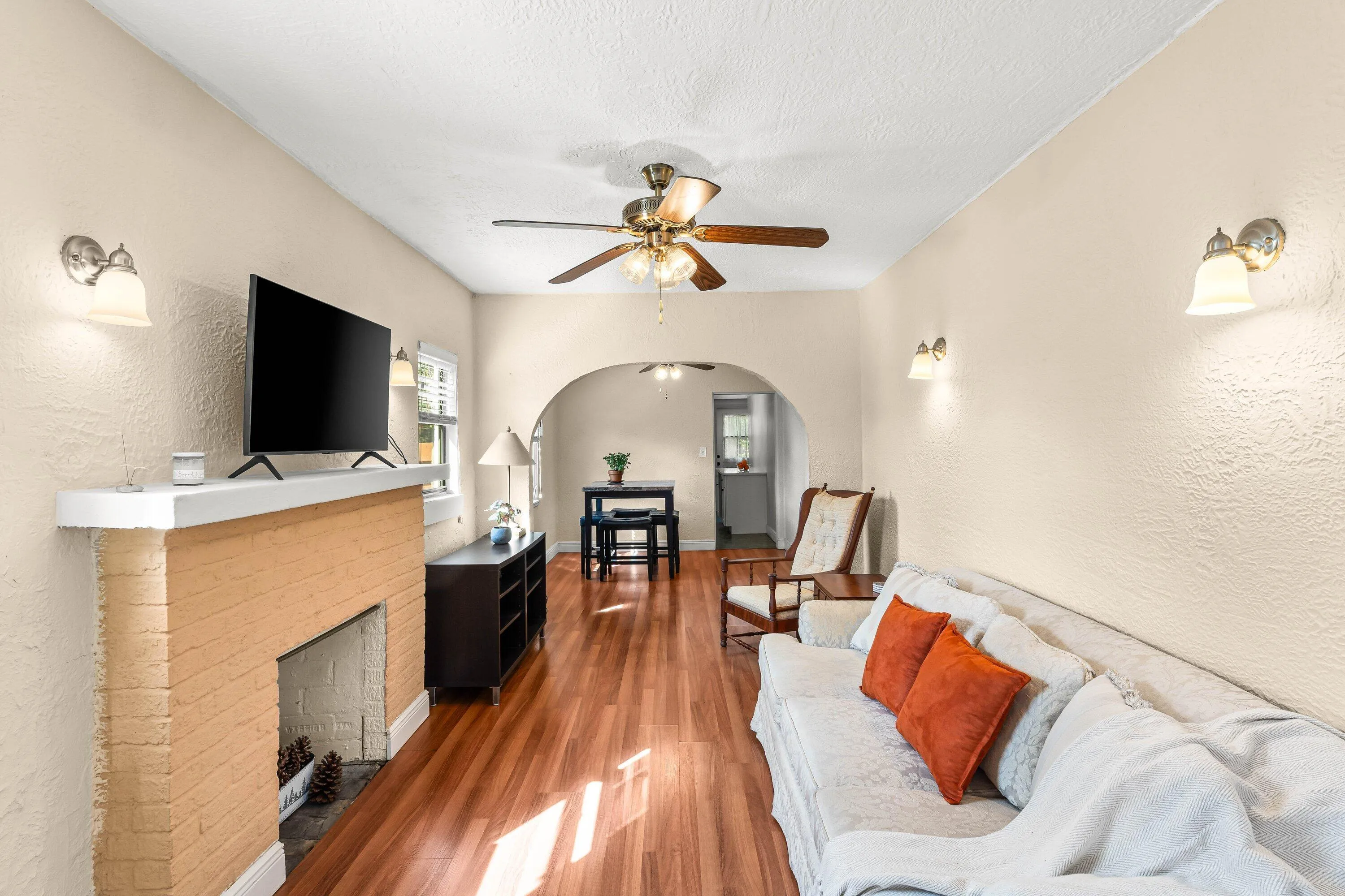 008-921SouthMStreet-LakeWorthBeach-FL-33