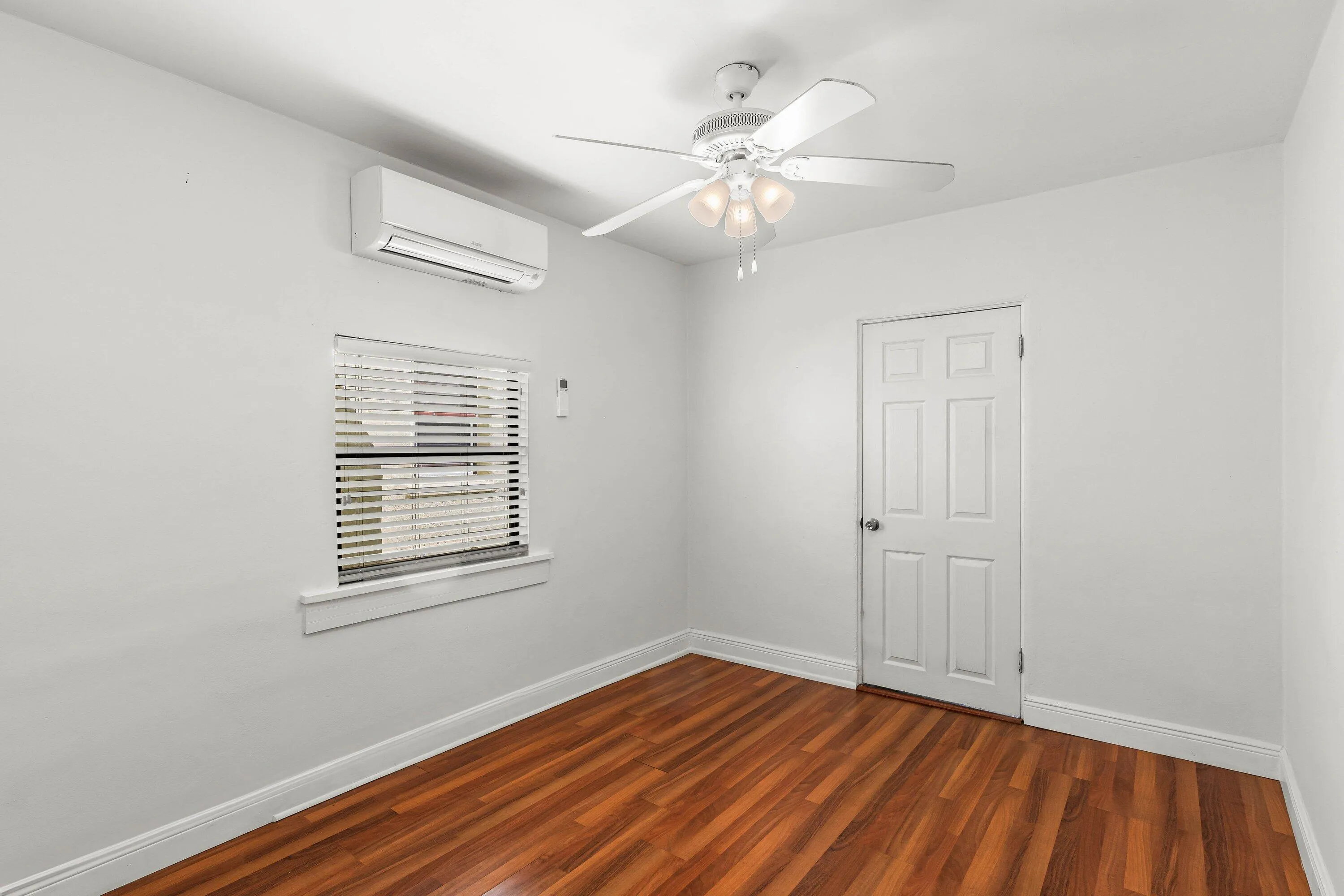WITH CLOSET SPACE