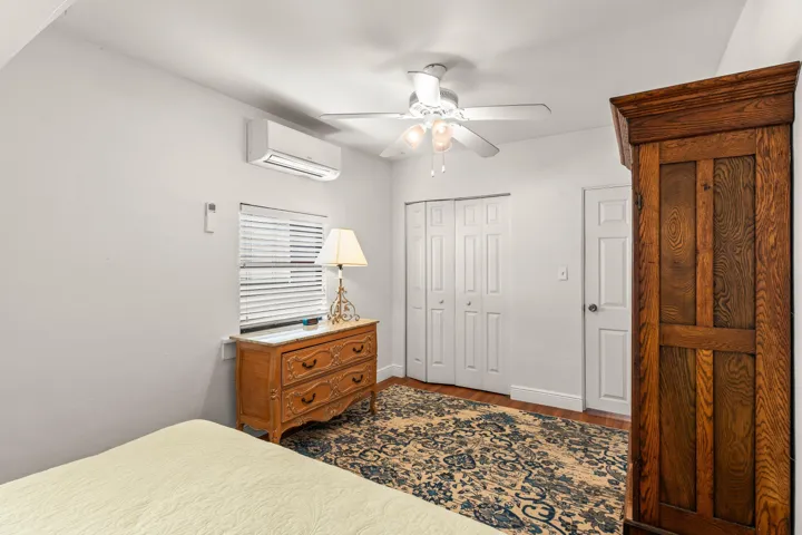 WITH CLOSETS