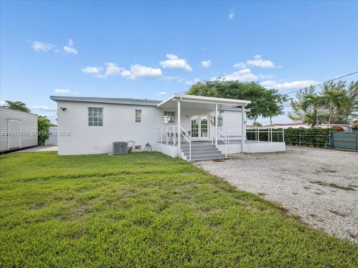 Property photo 25