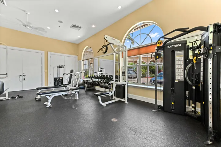 10 gym 03