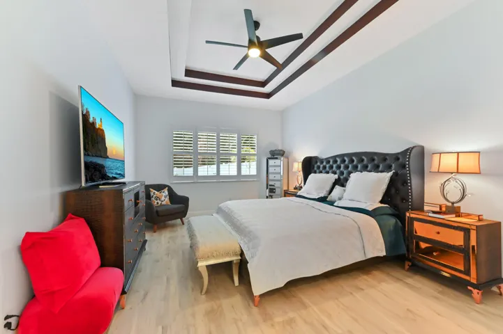 26 Bedroom 01