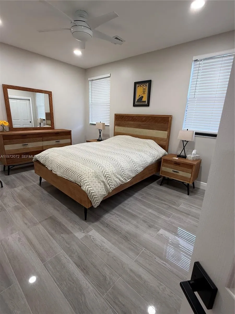 4 bedroom
