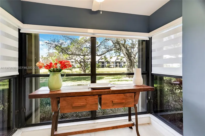 Breakfast area- kitchen