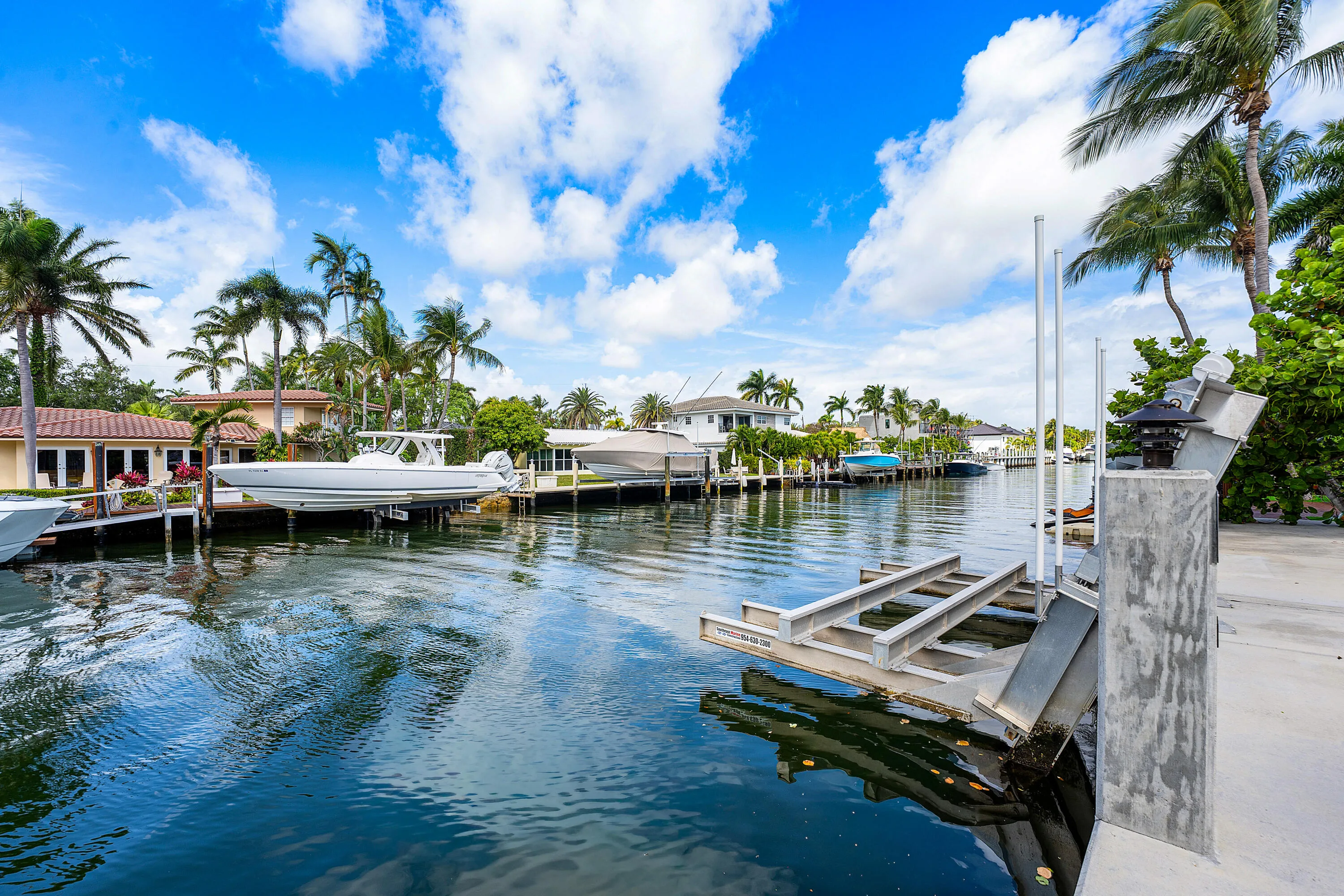 034-801SolarIsleDrive-FortLauderdale-FL-