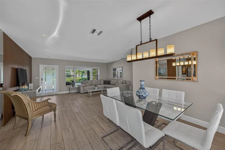 Dining Room/Kitchen