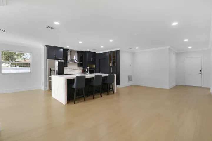 House2-24