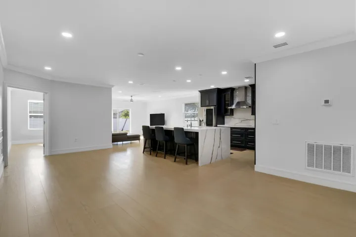 House2-17