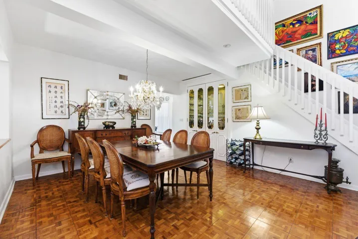 Dining area with Enclosed Bar area