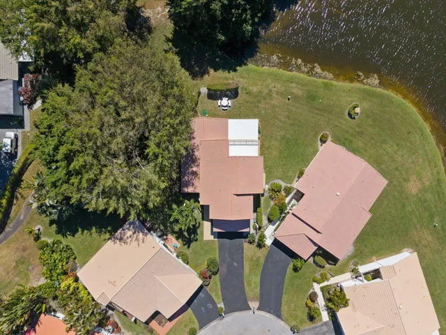 5787_Lakeview_Mews_Pl_007
