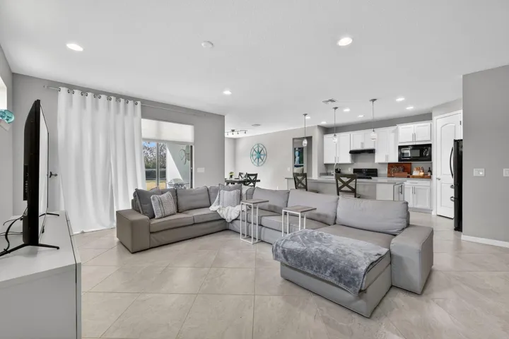 9-web-or-mls-3A5A4003