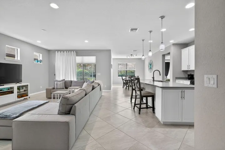 6-web-or-mls-3A5A3991