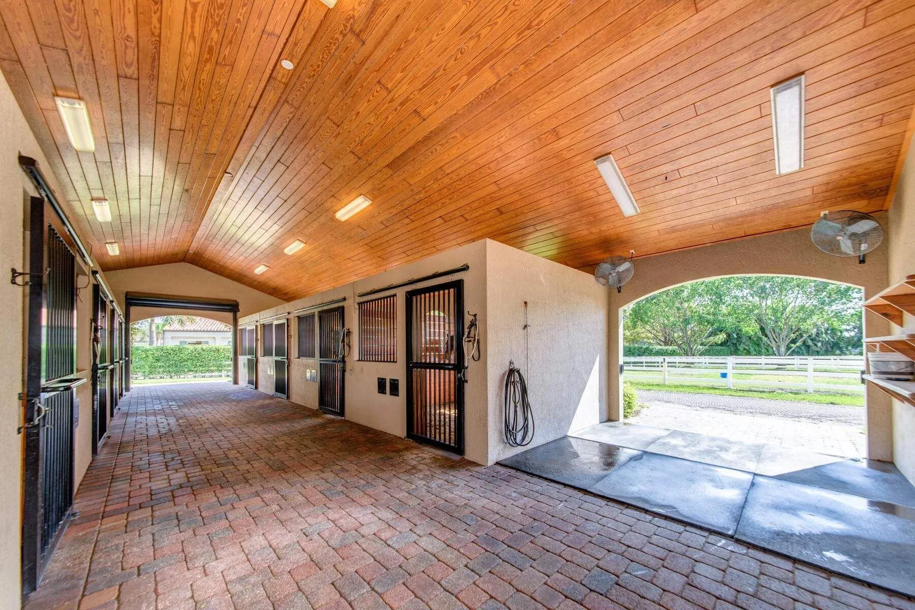 Property photo 48