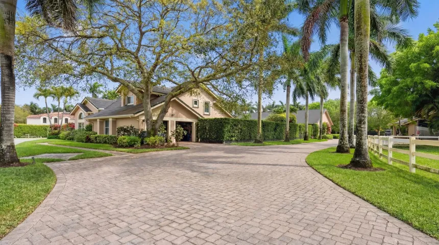 14911 equestrian way