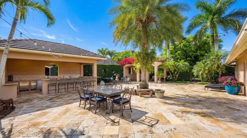 36-14911 equestrian way