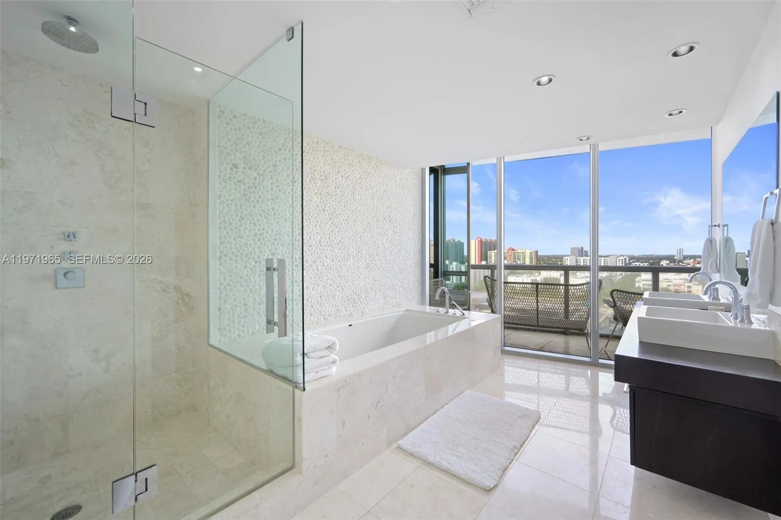 Property photo 233