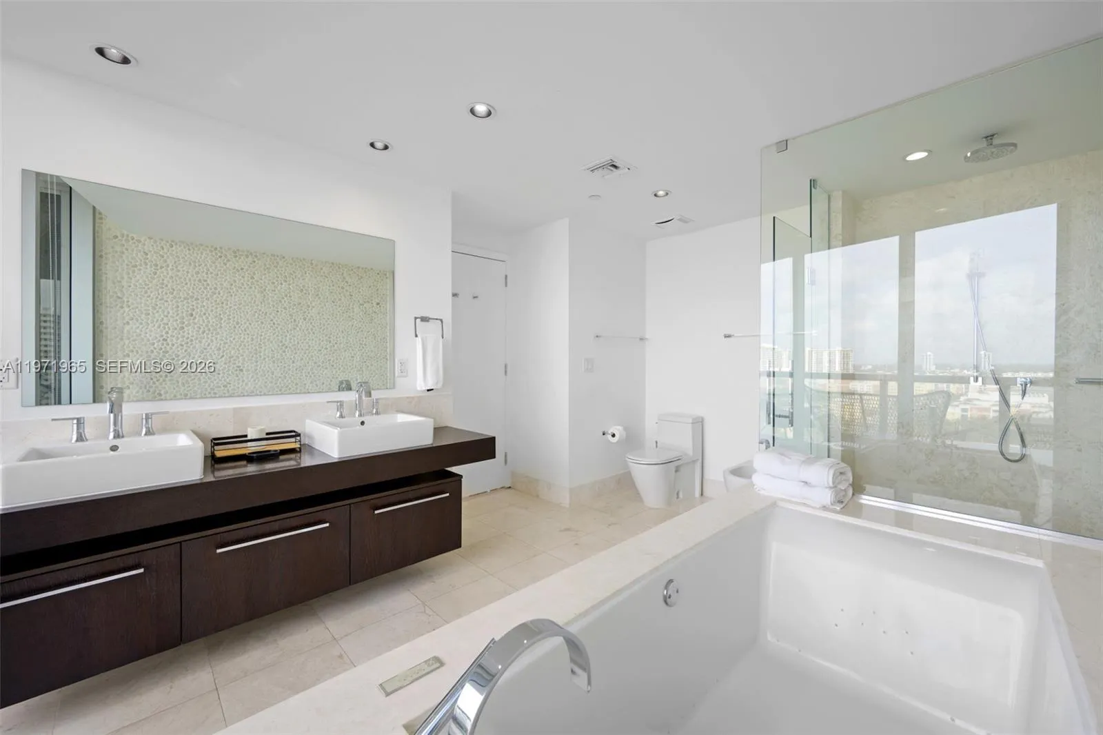 Property photo 236