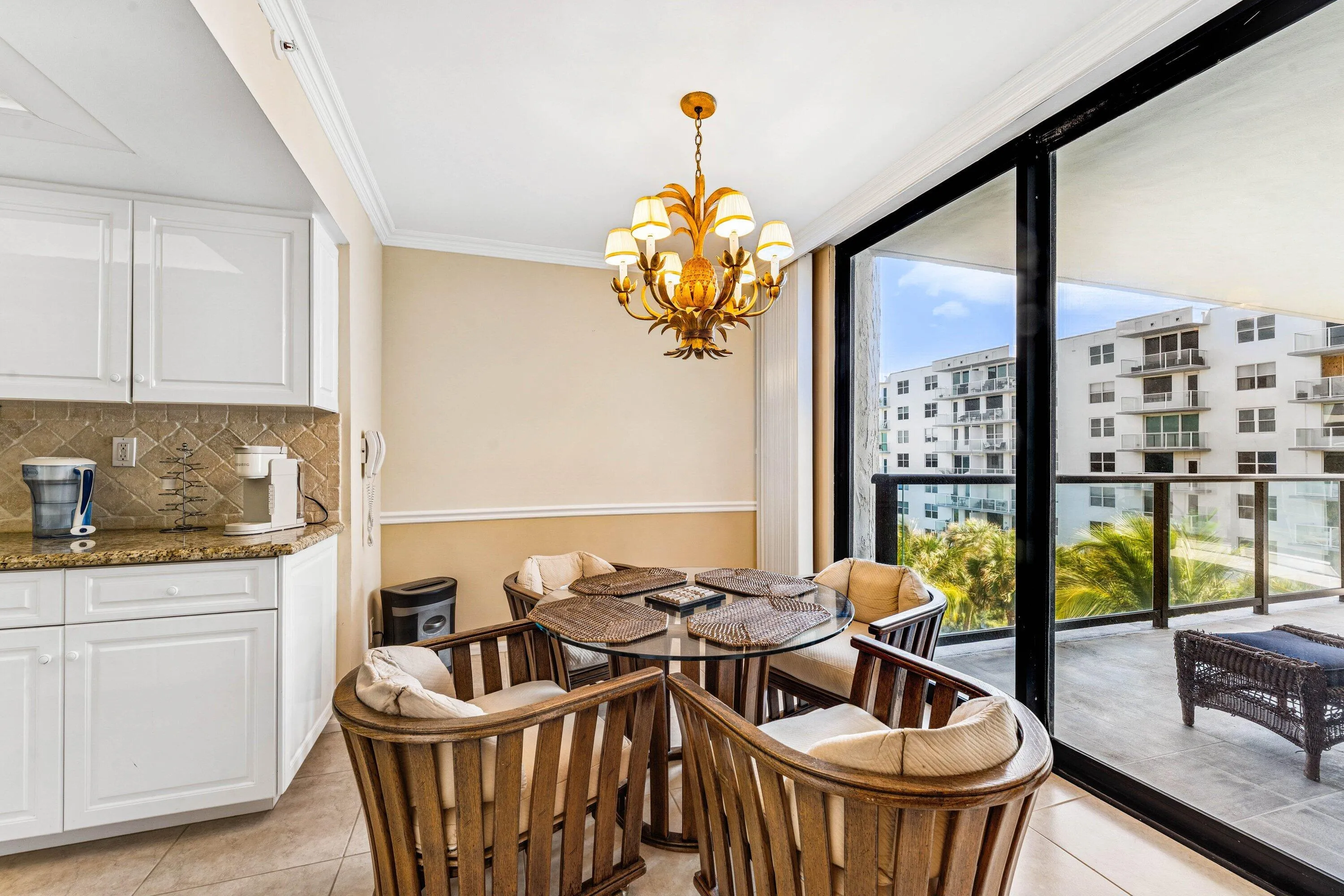 002-3440SouthOceanBoulevard-608S-PalmBea
