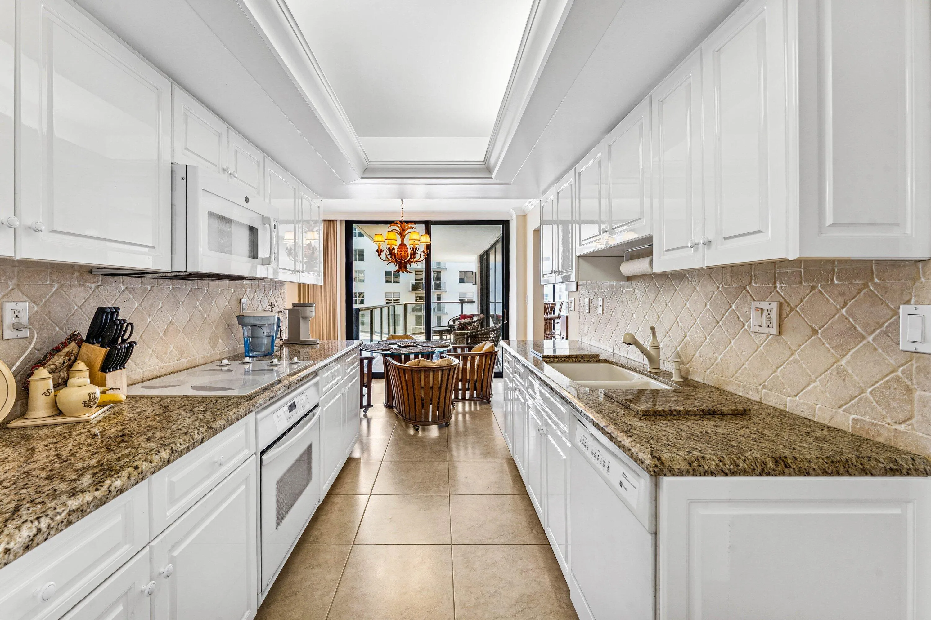 008-3440SouthOceanBoulevard-608S-PalmBea