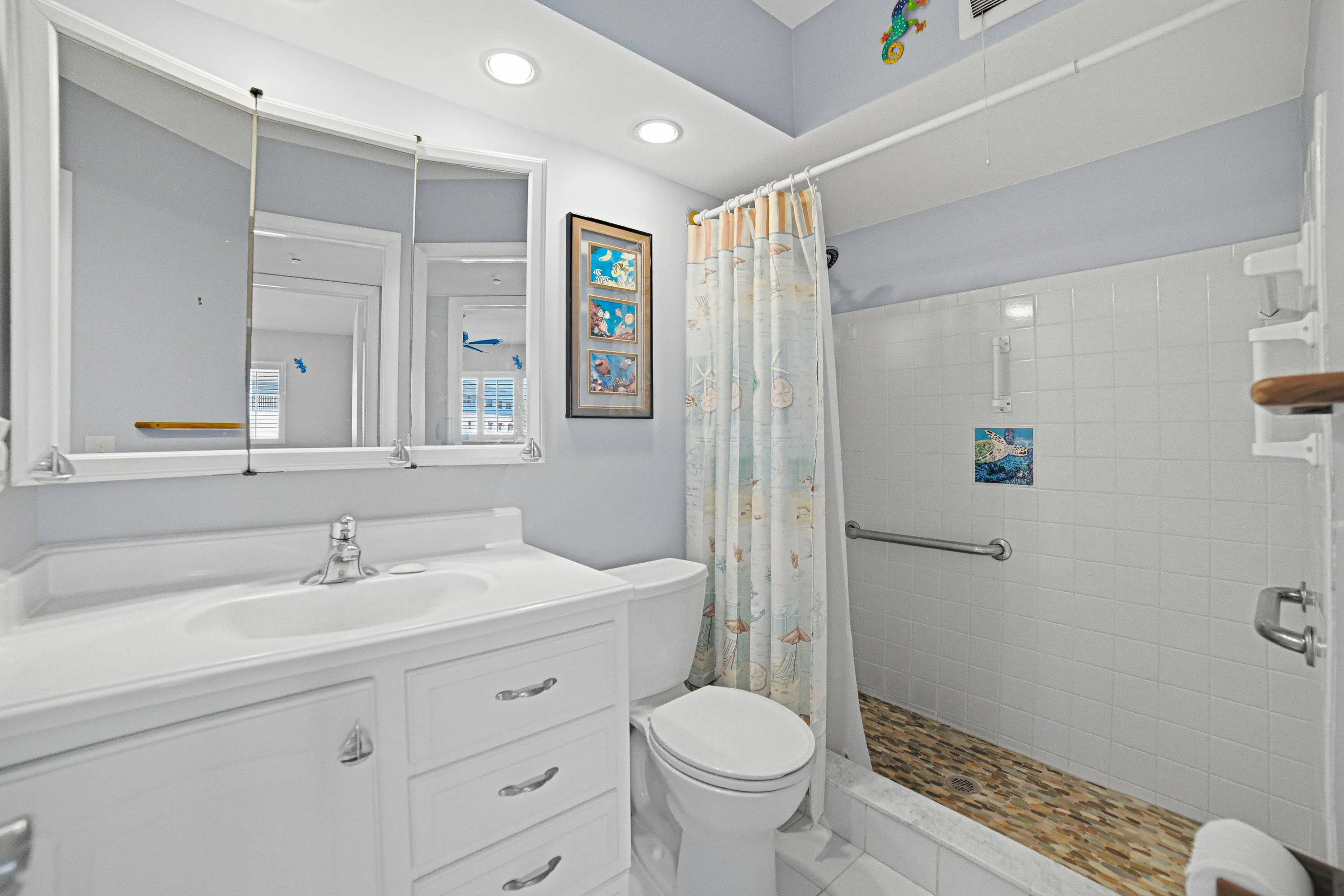 210-Bathroom