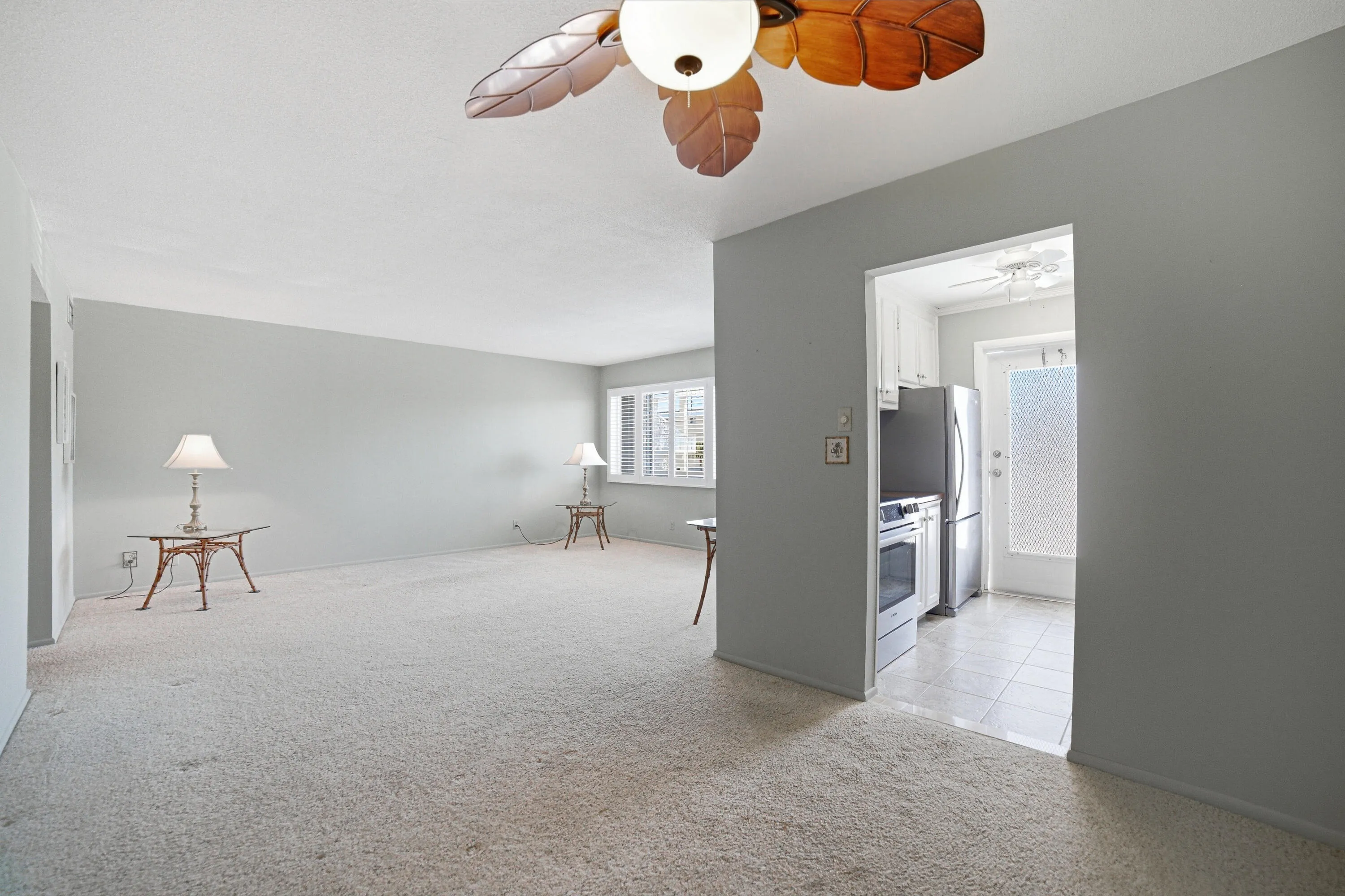 210-Livingroom-B