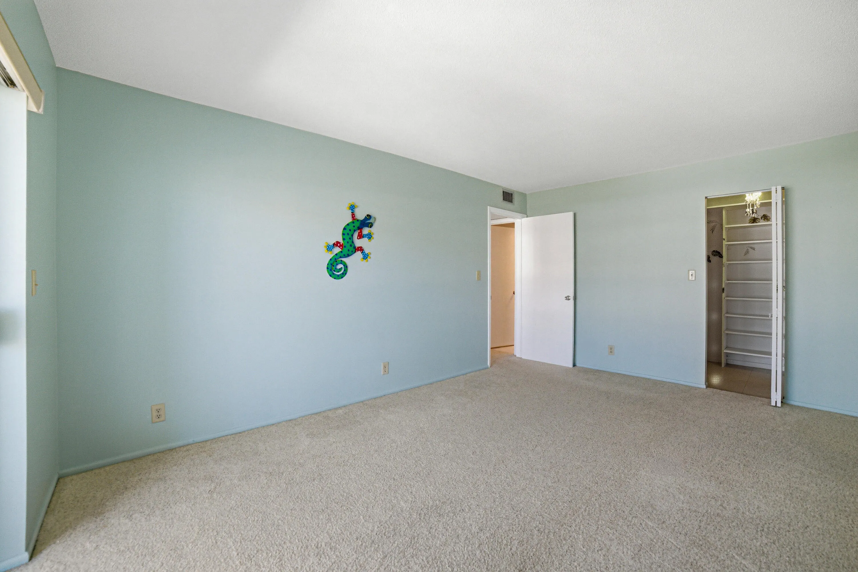 210-Bedroom1