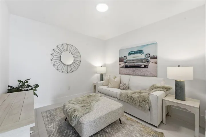 4th sleeping area/bonus room , en-suite