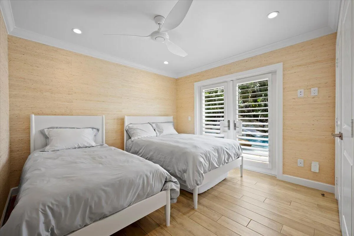 3rd Bedroom 1 Full & 1 Twin Bed
